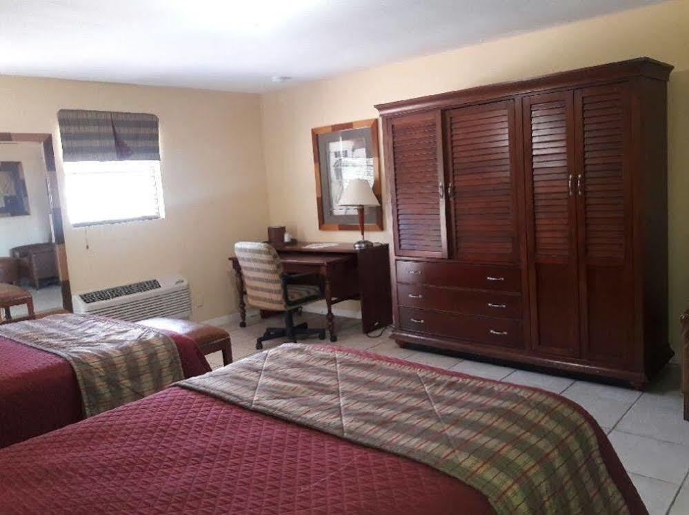 Alvin Extended Stay Buitenkant foto